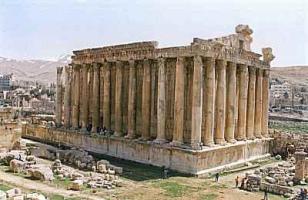 The colossal monoliths of Baalbek and the hypothesis of the Giants