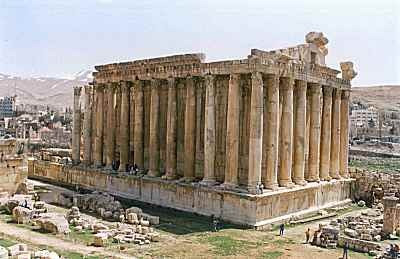 The colossal temple of Venus at Baalbek, not even the largest of the complex: the Romans built on a 