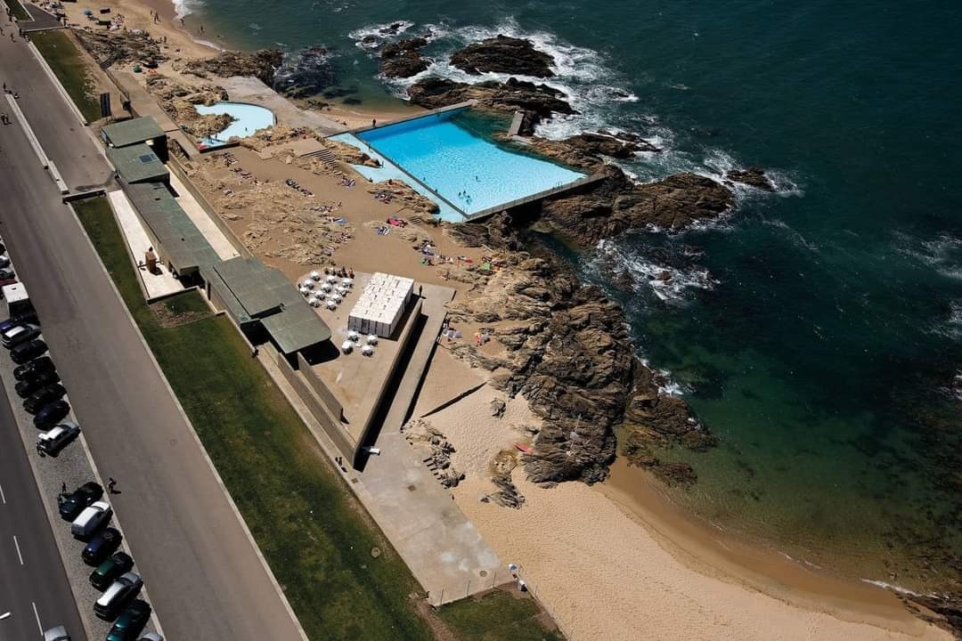 Piscine delle Maree, Leça da Palmeira - Portogallo (1966), progetto Alvaro Siza.