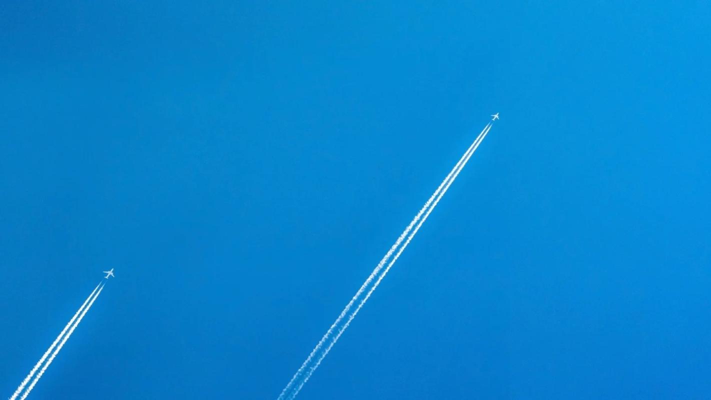 Chemtrails: Understanding Contrails and Aviation Misconceptions