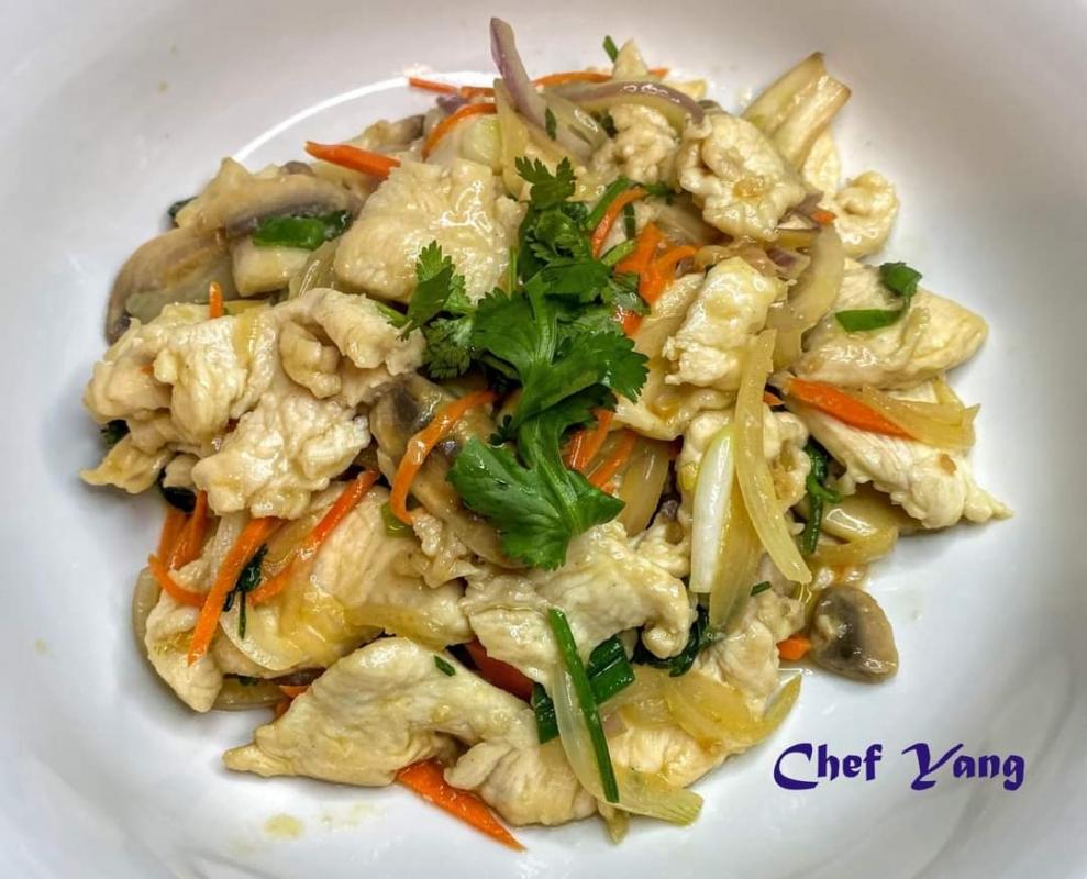 Sautéed Coconut Chicken 椰汁雞柳