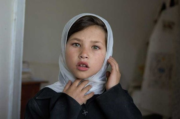 The famous photo of Fiza, an Afghan girl of the Hazara lineage, who lives in the Bamiyan area. Fiza 