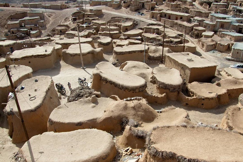 Makhunik: the Iranian city of the world's smallest humans?