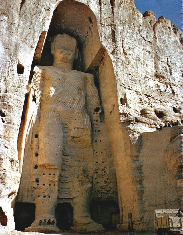 The largest of the Buddhas of Bamiyan, in Afghanistan, destroyed by the Taliban in 2000: it represen