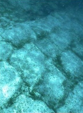 The mystery of the Bimini walls