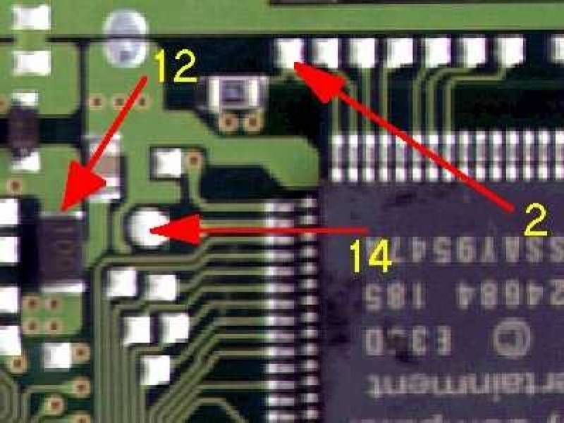 Close Up of connections for PSXPIC pins 2, 12 and 14