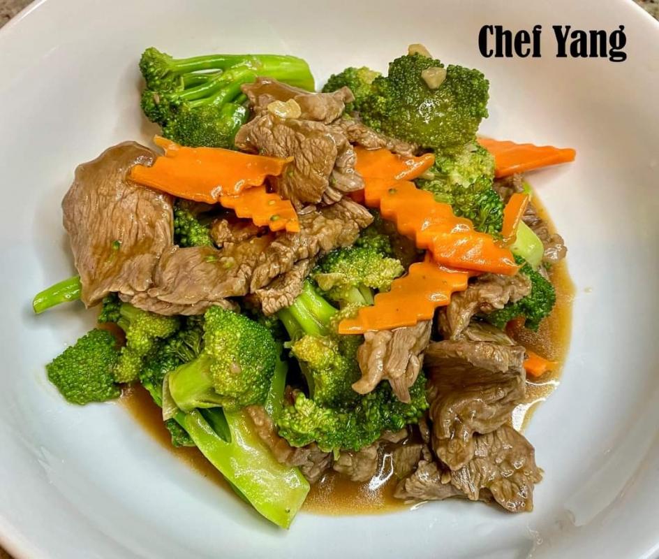 Stir-Fried Beef with Broccoli