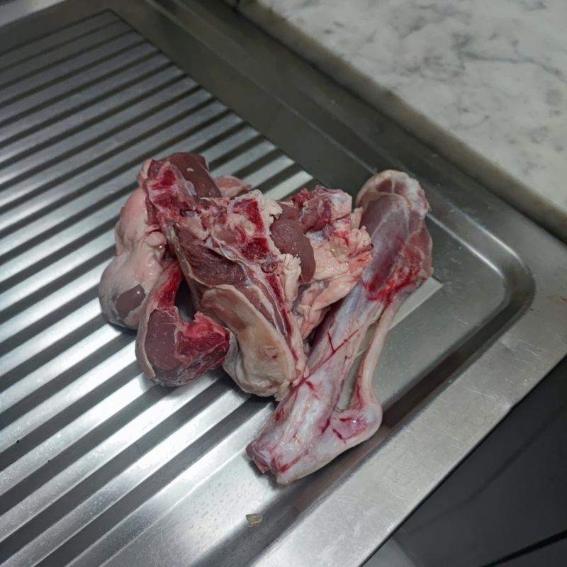 Agnello con finocchietto selvatico