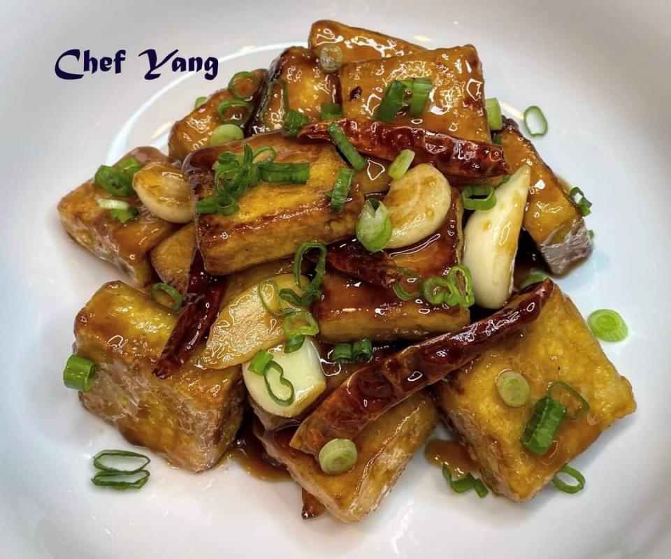 Spicy Ginger-Garlic Tofu