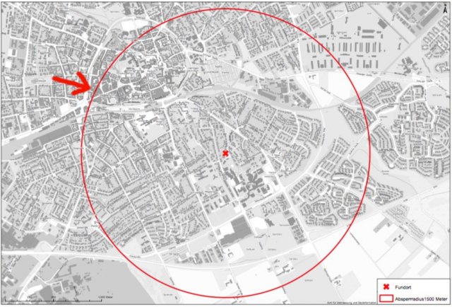 Map of Paderborn. The red dot shows the bomb position. The red arrow indicates my apartment!