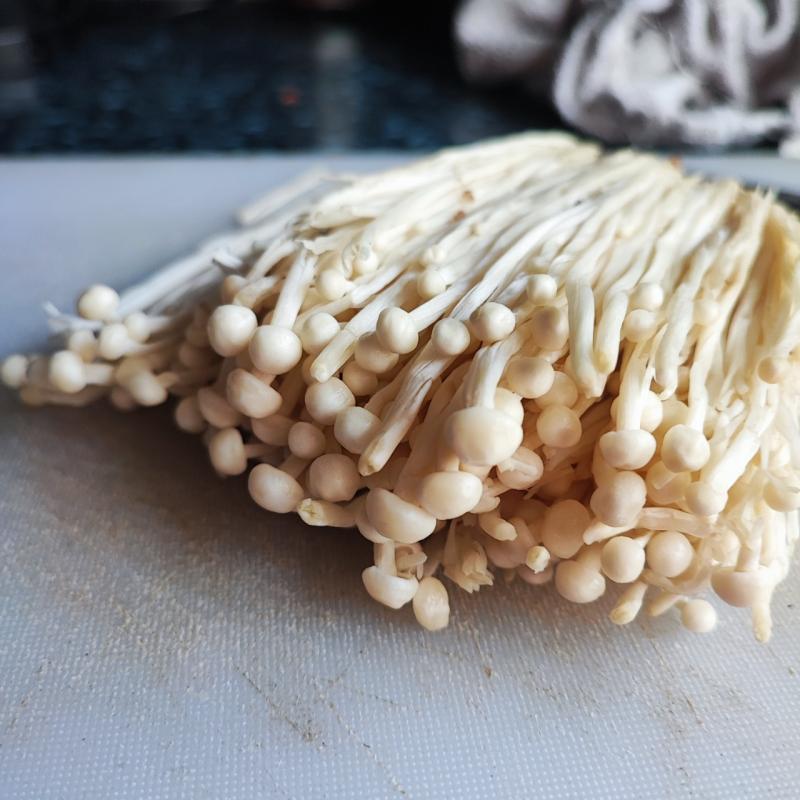 Enoki mushroom