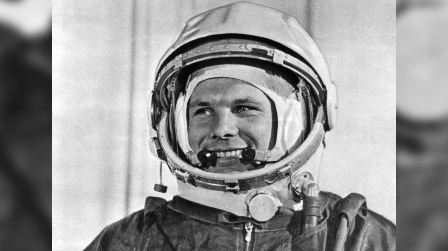Yuri Gagarin in the promotional photo after the first flight into space: from the freshness of his f