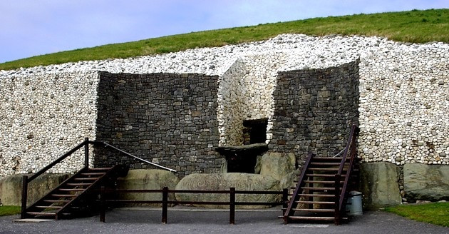 Newgrange: the largest and oldest sundial in the world